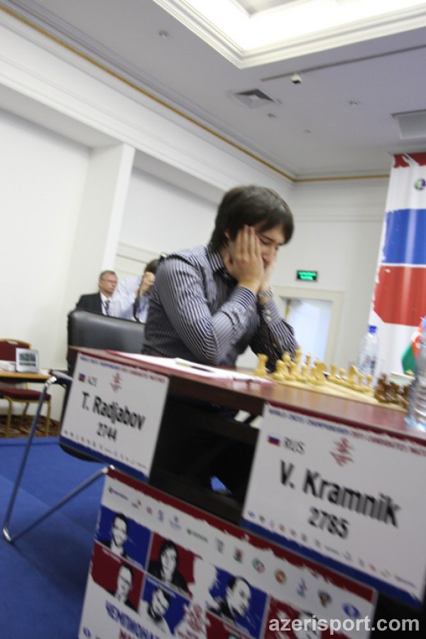 Теймур РАДЖАБОВ: Сегодня сломались часы, завтра – упадет люстра…