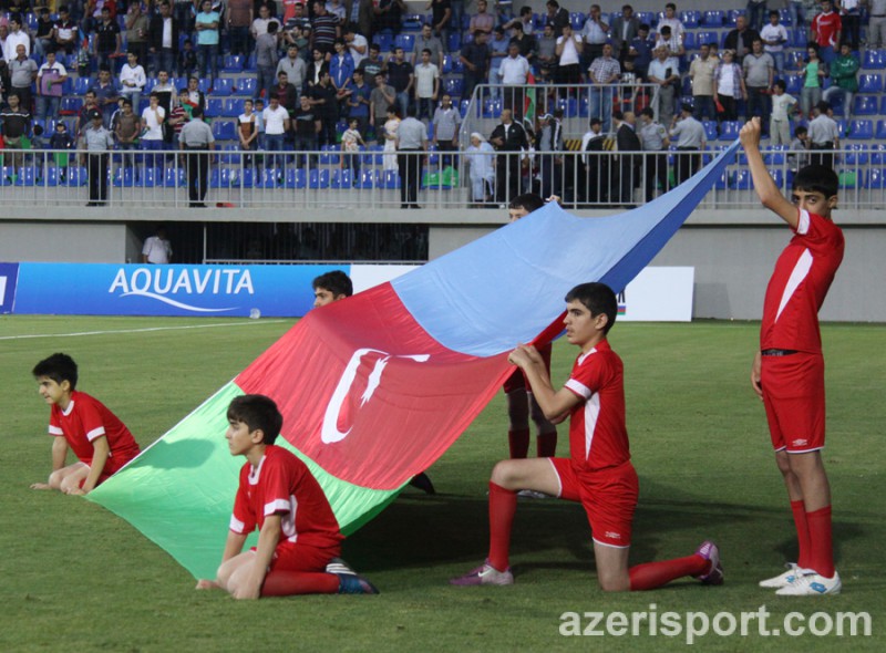 Азери спорт. Азербайджан Люксембург.