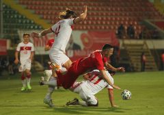 Азербайджан проигрывает Турции