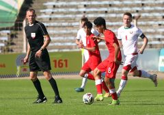 Юноши Азербайджана и Беларуси разошлись миром