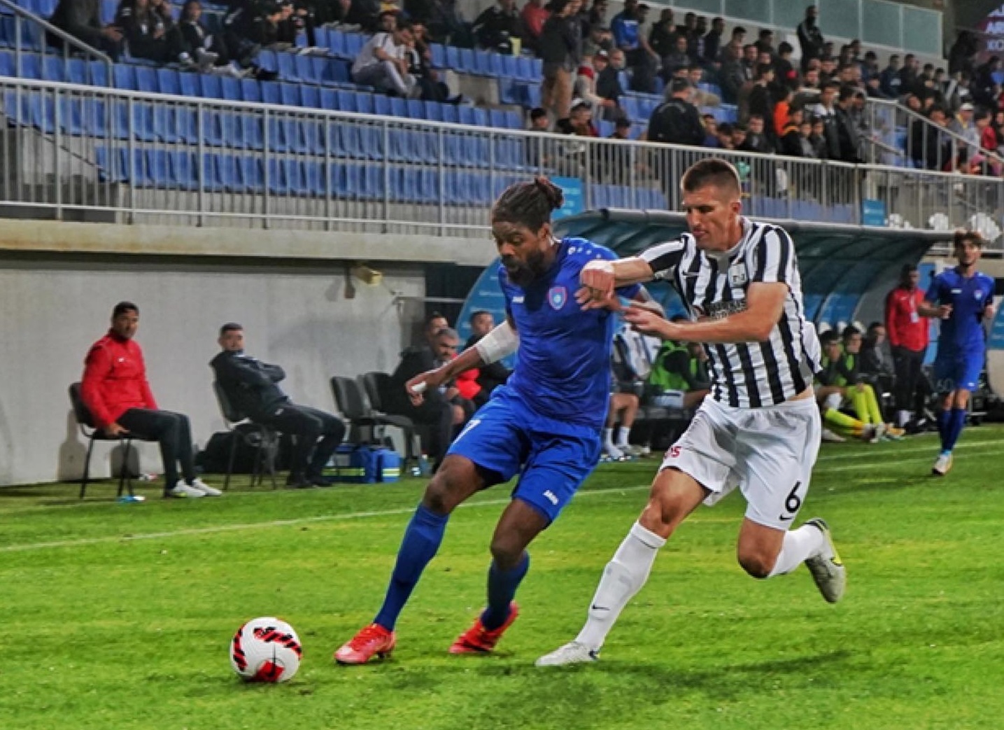 Нефтчи и Туран-Товуз не выявили победителя, Сабаил переиграл Сумгайыт