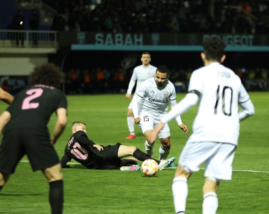 Карабах игра футбол