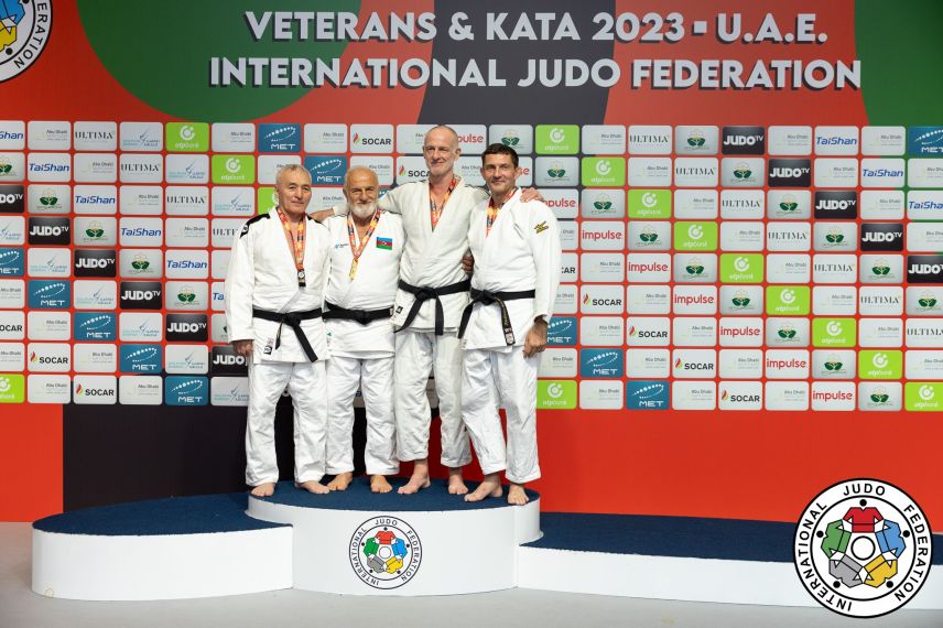 11-я победа Фархада Раджабли на чемпионатах мира