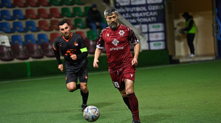 Эльвин Мамедов вернулся в большой футбол